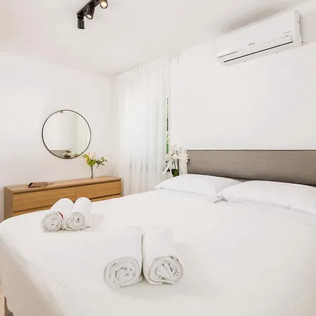 Apartment Bellevue Adria Ičići