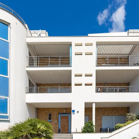 Bellevue Adria Lägenhet Ičići