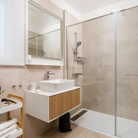 Апартаменты Bellevue Adria Ичичи